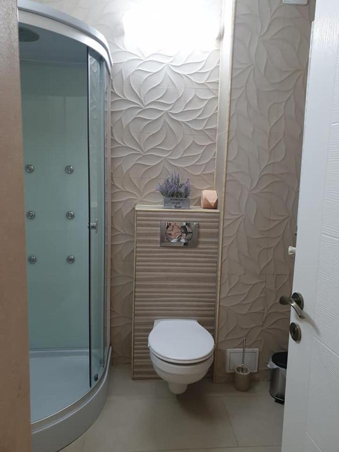 Caprice Deluxe Accomodation Drobeta Turnu Severin Luaran gambar