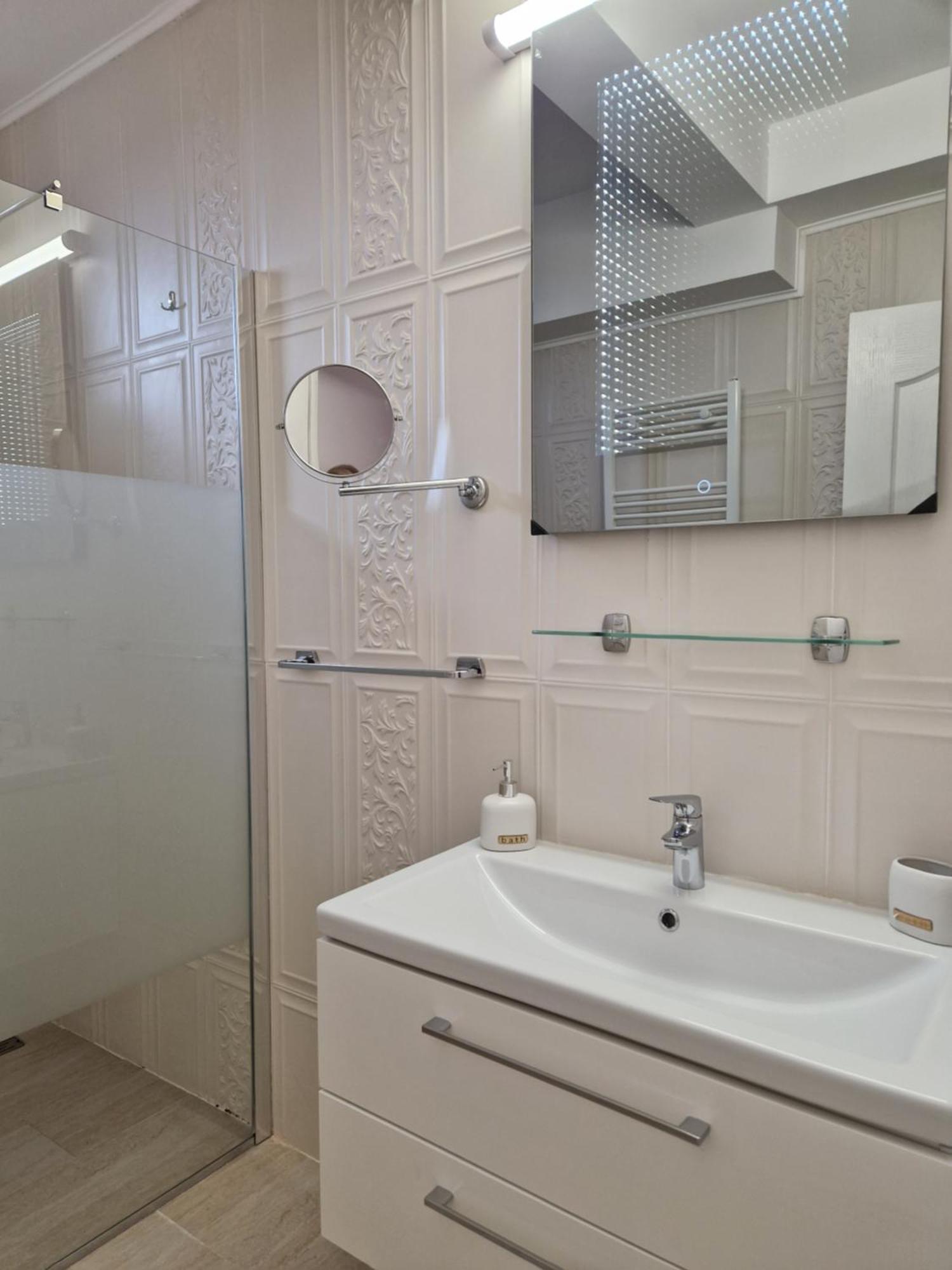 Caprice Deluxe Accomodation Drobeta Turnu Severin Luaran gambar